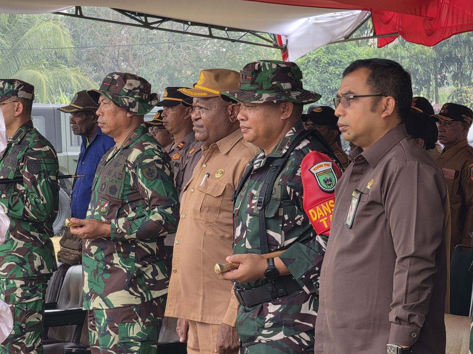 Dandim 1705/Nabire Hadir dalam Upacara TMMD Ke-130 di Wanggar Sari