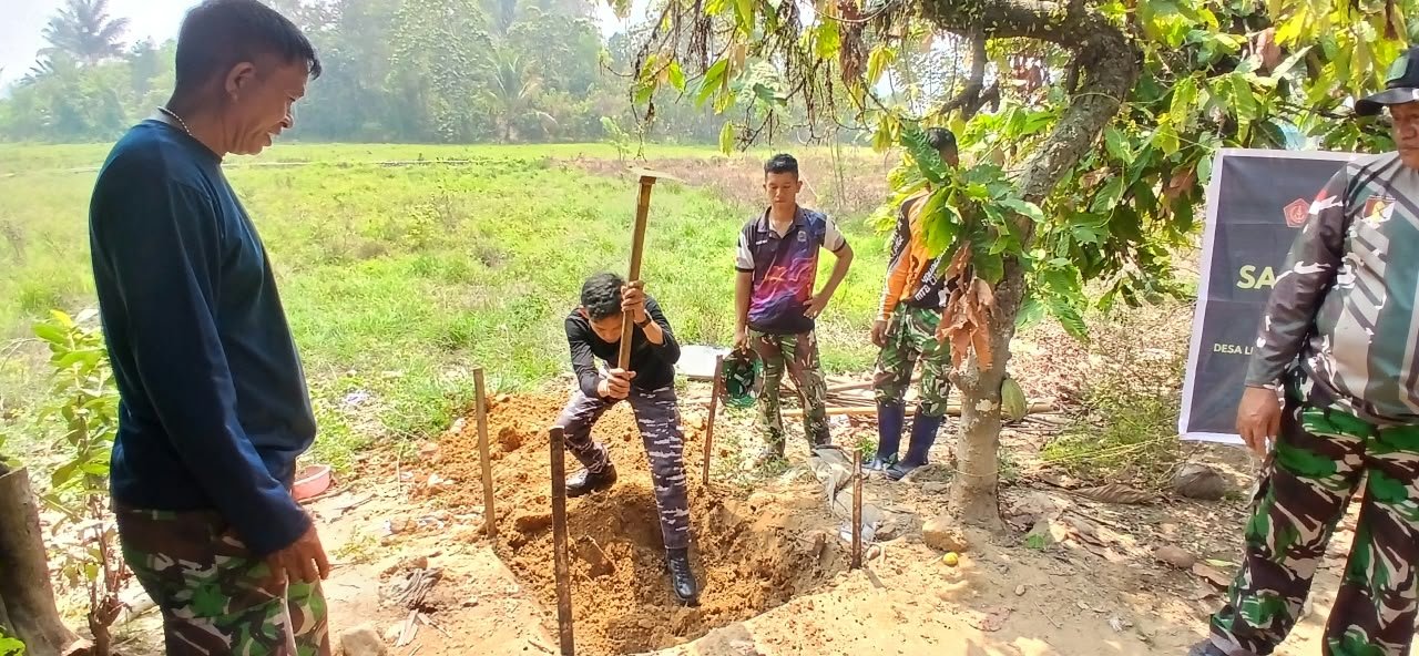Awal Pembangunan MCK oleh TMMD Reguler ke-130 Kodim 1307/Poso