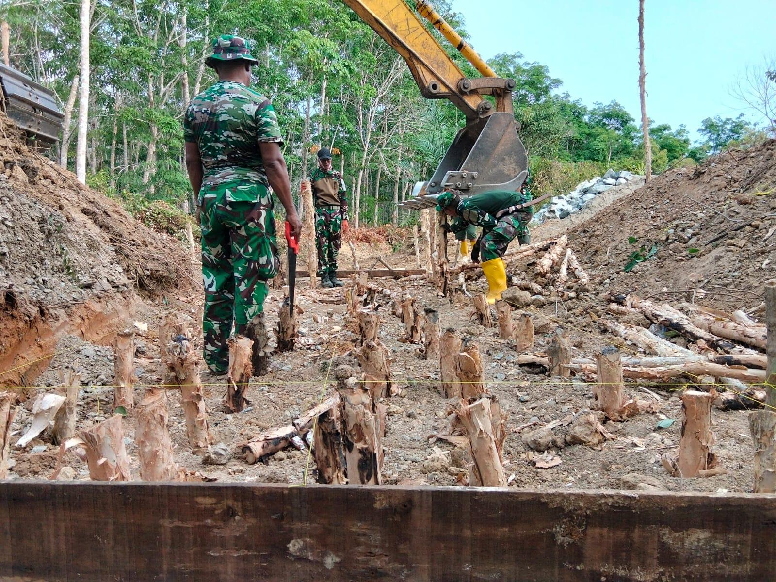 Kemajuan Pembangunan Jembatan Beton di Karang Rejo oleh Satgas TMMD Ke-130