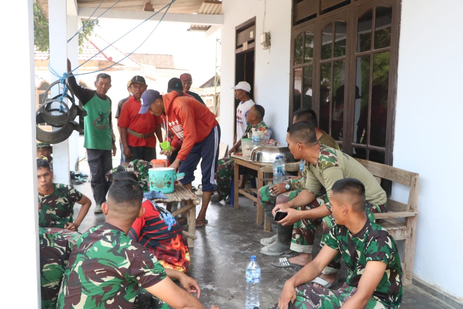 Sinergi Antara TNI dan Warga melalui TMMD ke-130 di Tulungagung