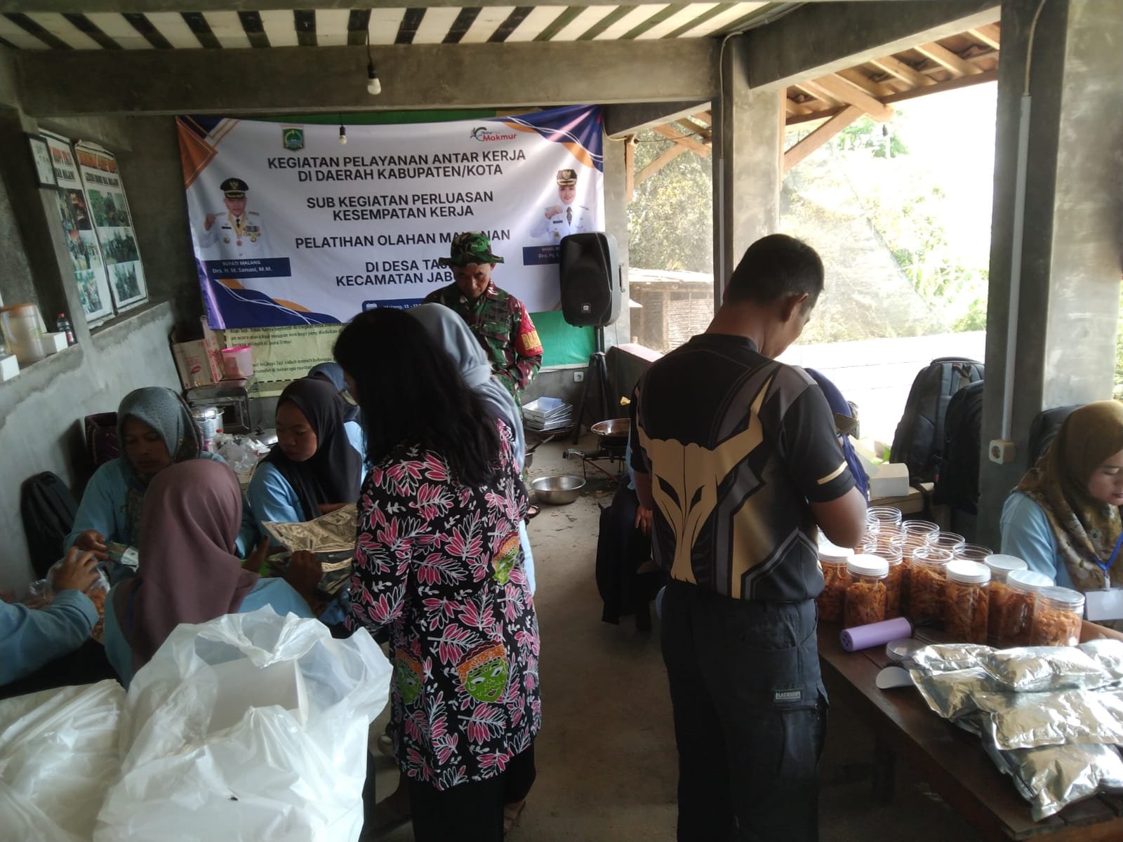Dukungan TMMD ke-130: Pelatihan Keripik Singkong untuk Masyarakat Malang